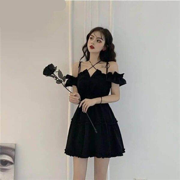 Black Ruffles Empire Gothic Dress – Halter Backless Short Sleeve Deep V Neck Sexy Casual Streetwear Gothtopia https://gothtopia.com