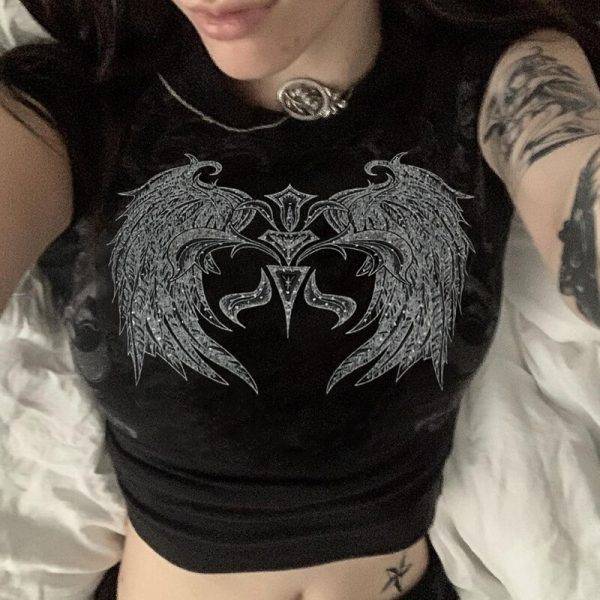 E-girl Gothic Wings Print Black T-shirt Grunge Wings Graphic Punk Style Summer Crop Top Gothtopia https://gothtopia.com